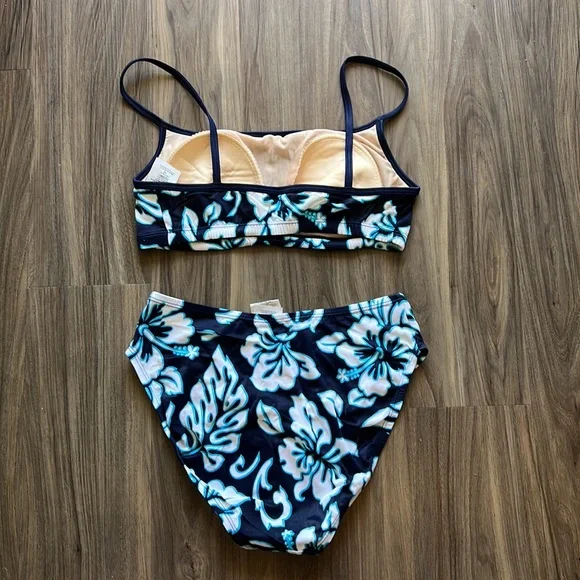 Speedo Two Piece Bikini Swimsuit - Picture 2 of 10